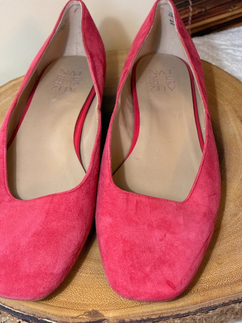 Naturalizer Red Suede Square Toe Ballet Flats Size 8.5 EUC